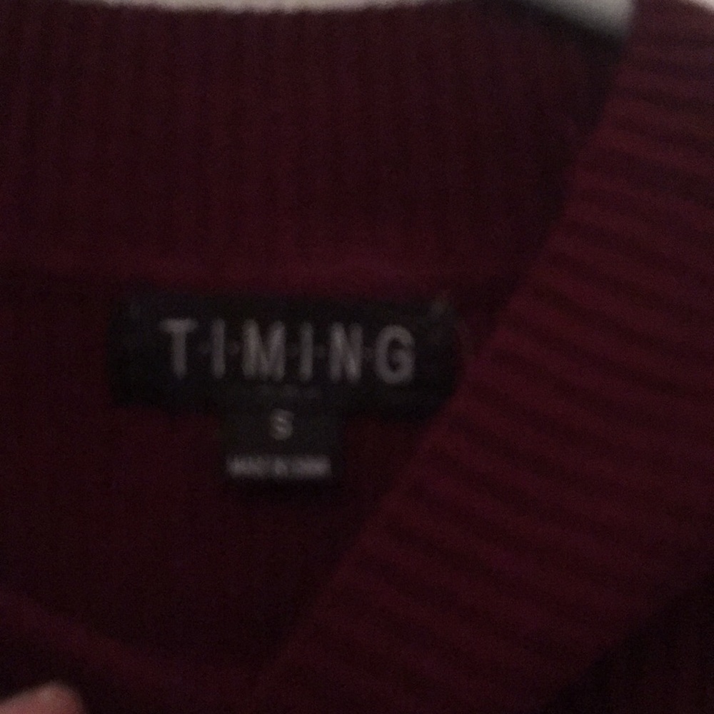 Sweater - Picture 6 of 6
